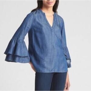 GAP denim tencel chambray bell sleeve v neck tunic‎ top